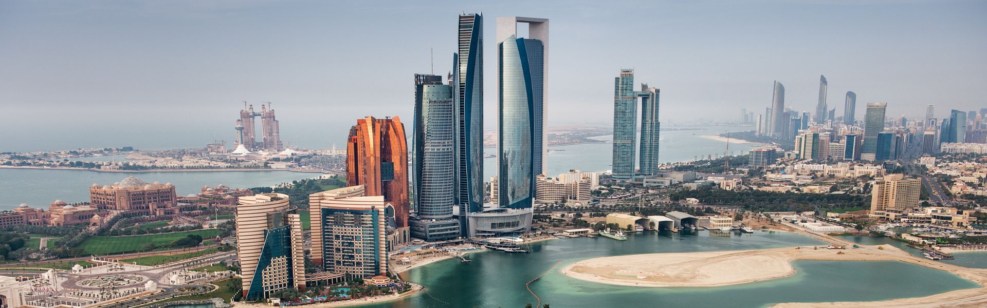 The Ultimate UAE Adventure: Dubai & Abu Dhabi Extravaganza
