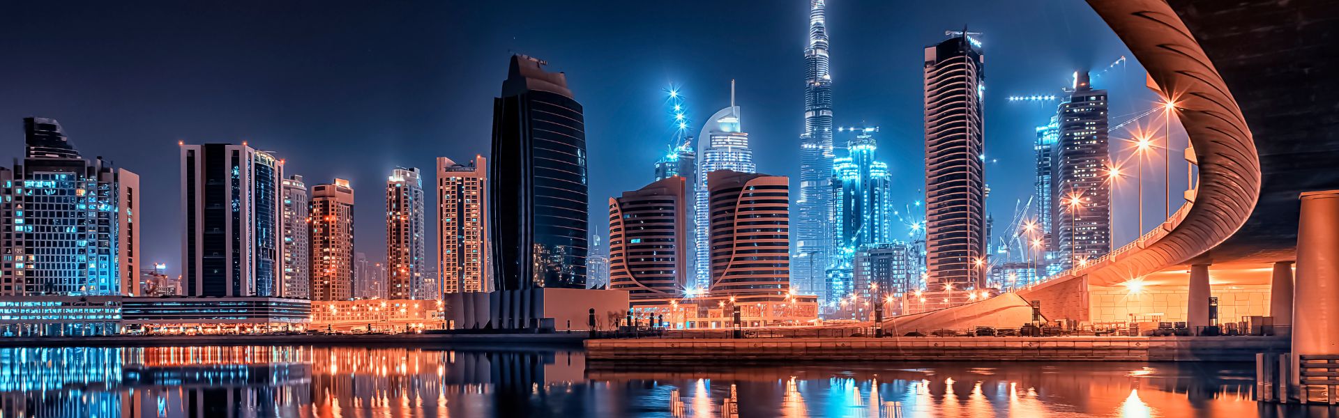 "Dubai Dreamscape: A Group Tour Experience"